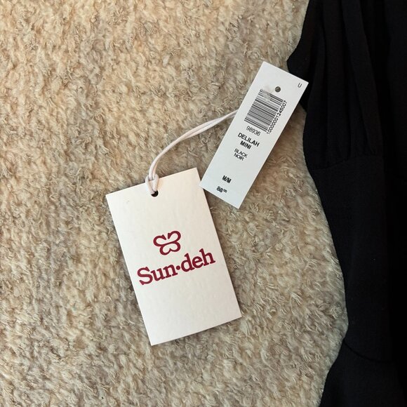 Aritzia Delilah Mini Dress - Picture 6 of 6